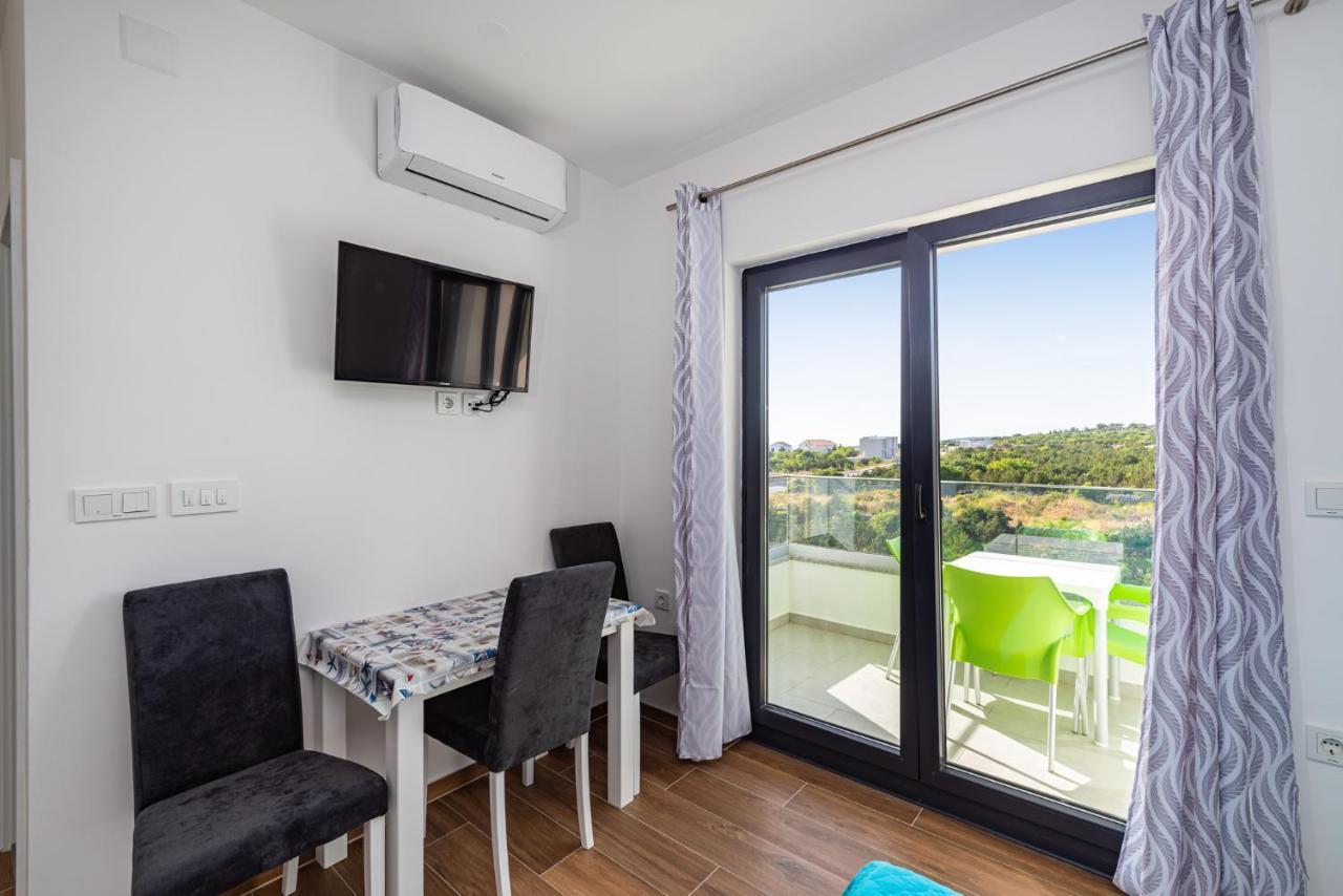 Villa Laura View 诺瓦利娅 外观 照片
